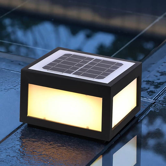 Square outdoor pillar light Garrick, solar pillar light for courtyard landscape lighting | Casa Norex