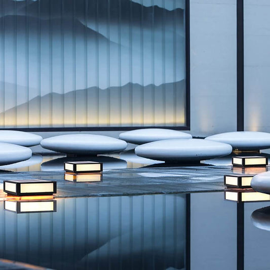 Garrick pillar light in a courtyard setting | Casa Norex