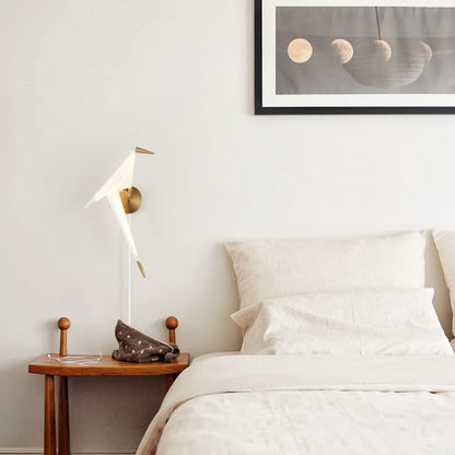 Bird form close-up balanced detail - Perching Bird lamp by Casa Norex