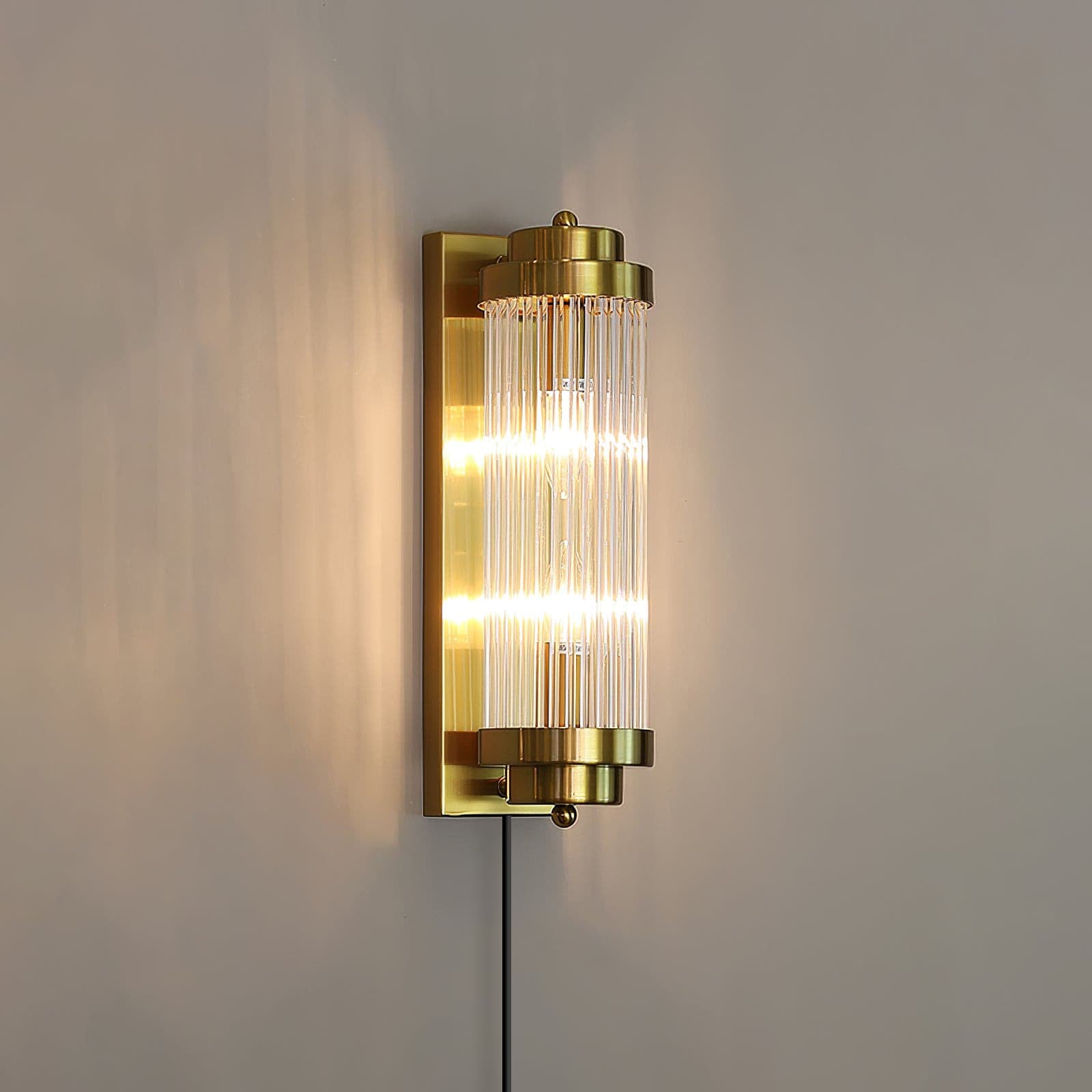 Pillar Offset plug-in wall lamp wood column gold fitting clear glass | Casa Norex