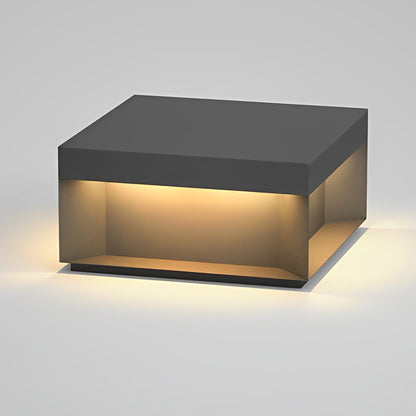 Forge black cube light isolated — Casa Norex