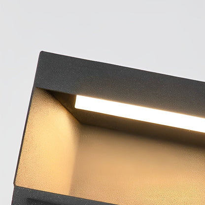 Forge LED detail under the top cap — Casa Norex