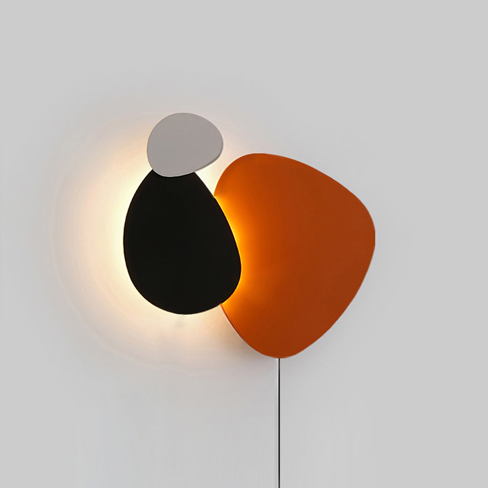 Tria wall lamp bold color variant bedroom - Casa Norex