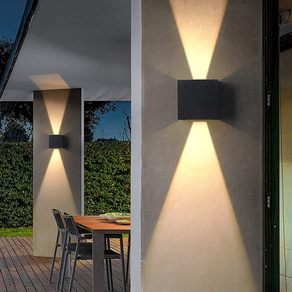 Adjustable beam up down outdoor wall light — aluminum and glass body with dual 3W LED | Casa Norex