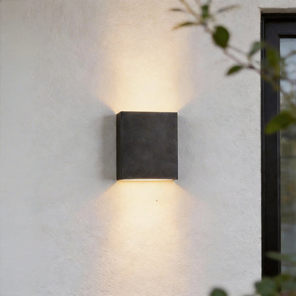 Square up down outdoor wall light on exterior wall with up and down light — Casa Norex