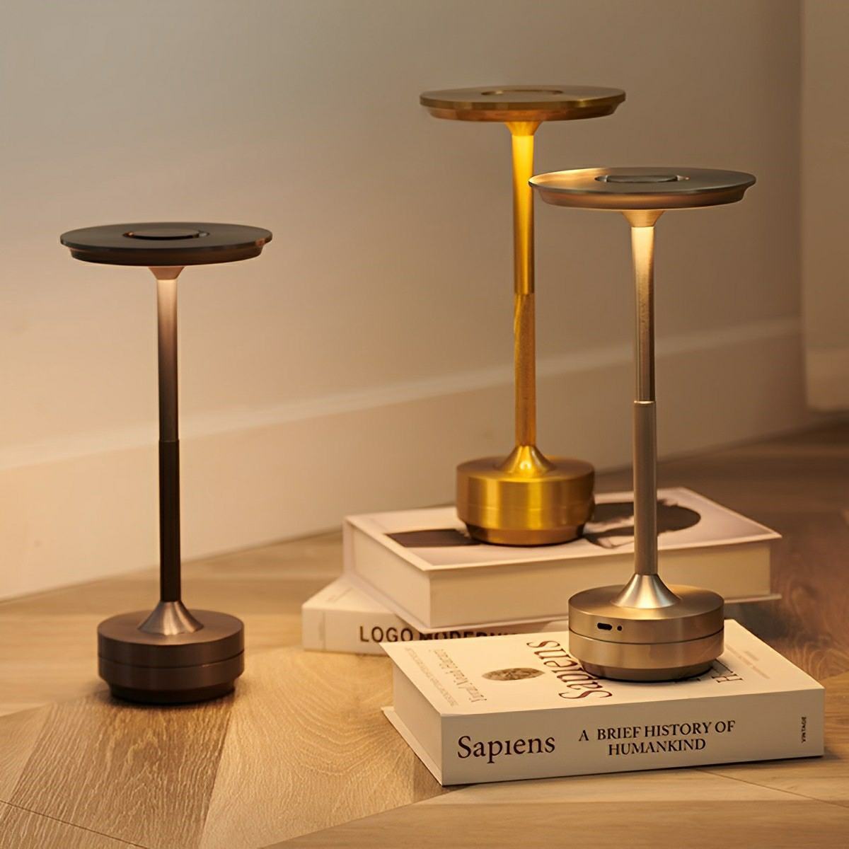 Dish LED table lamp — gold finish | Casa Norex