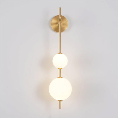 Vertical Globe plug-in wall lamp two stacked spheres brass LED 3000K | Casa Norex