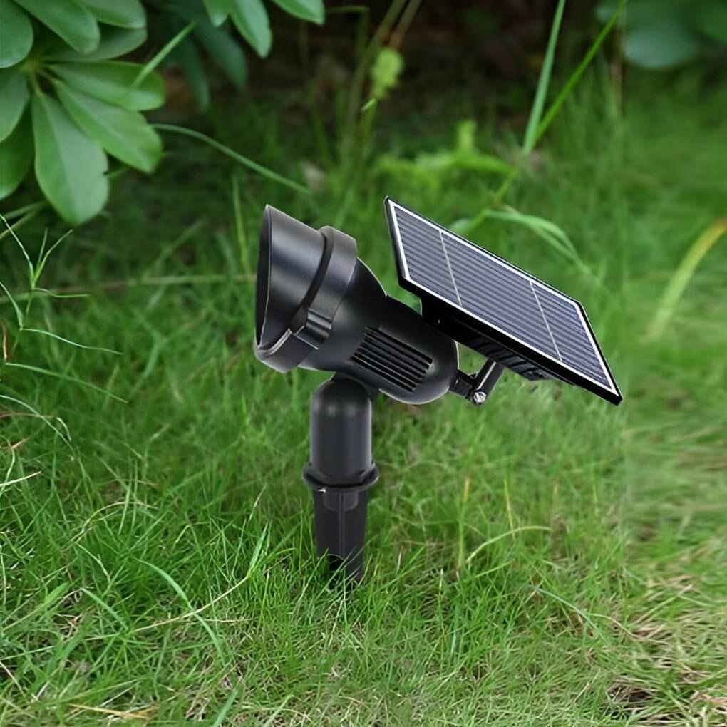 Solar spot light — aluminum body with glass shade for lawn and tree uplighting | Casa Norex