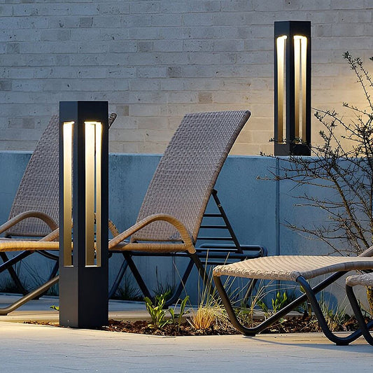 Black aluminum LED garden bollard light — led garden bollard light white background | Casa Norex