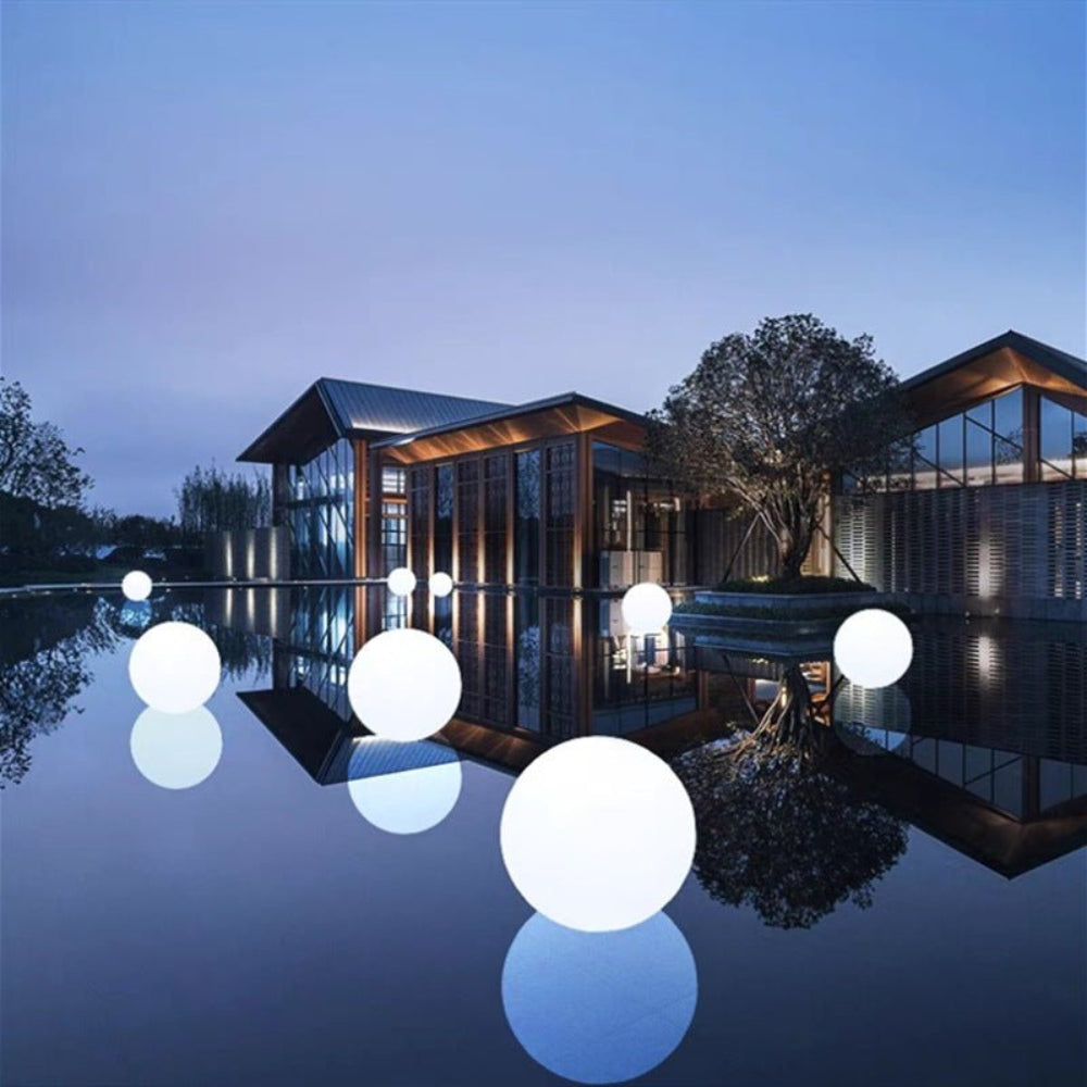 Close-up of durable PVC shell and integrated LED on globe light | Casa Norex